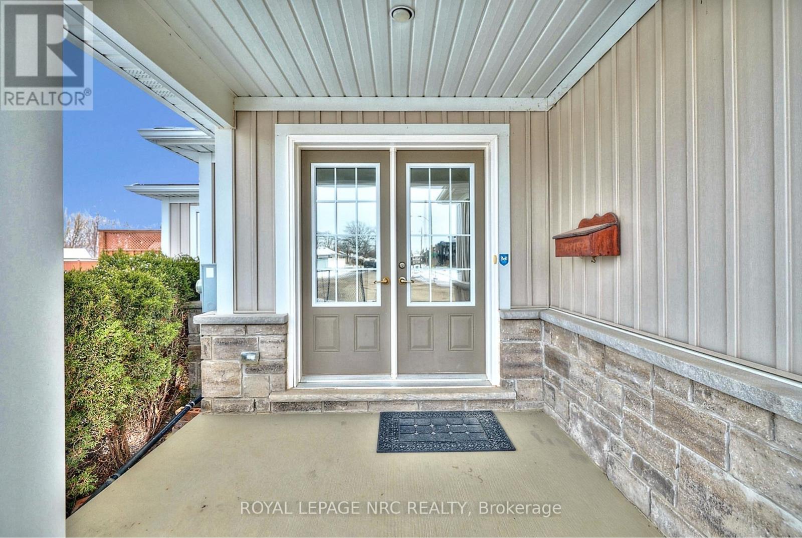 Property at 171 CLASSIC AVENUE image 2