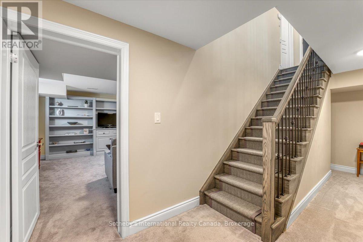 4 Emerson Mews, Collingwood, Ontario  L9Y 2X4 - Photo 26 - S12070335