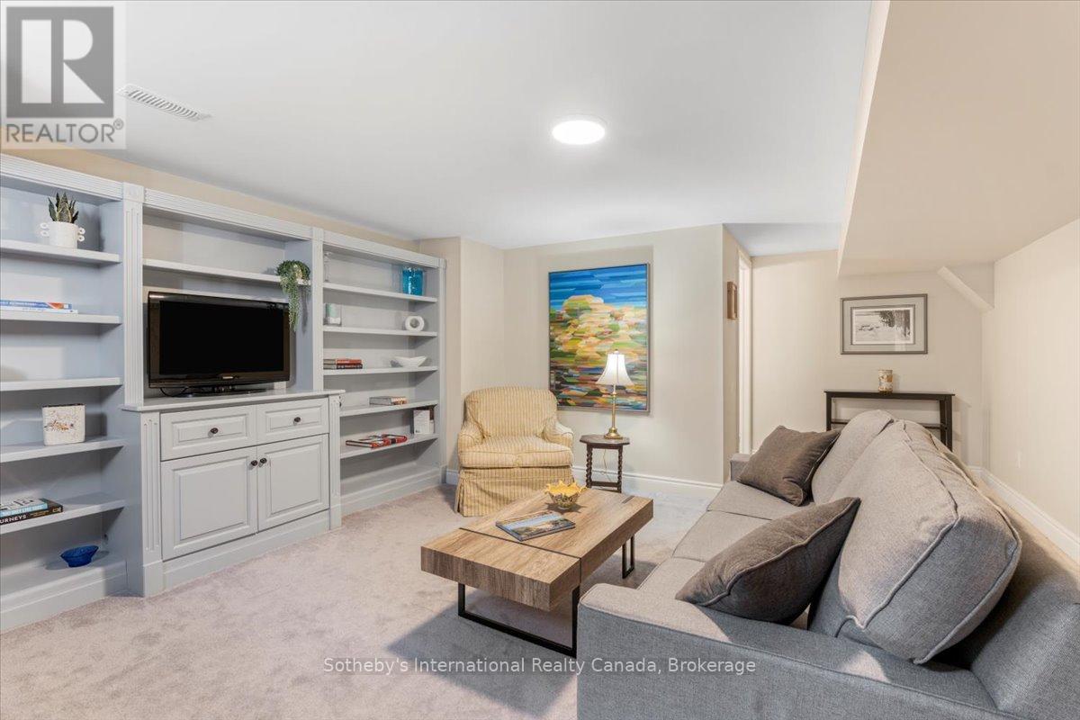 4 Emerson Mews, Collingwood, Ontario  L9Y 2X4 - Photo 27 - S12070335