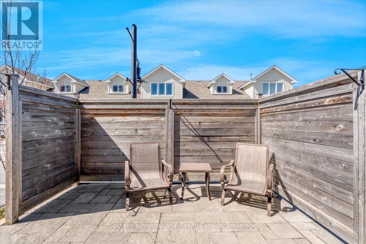 4 Emerson Mews, Collingwood, Ontario  L9Y 2X4 - Photo 32 - S12070335