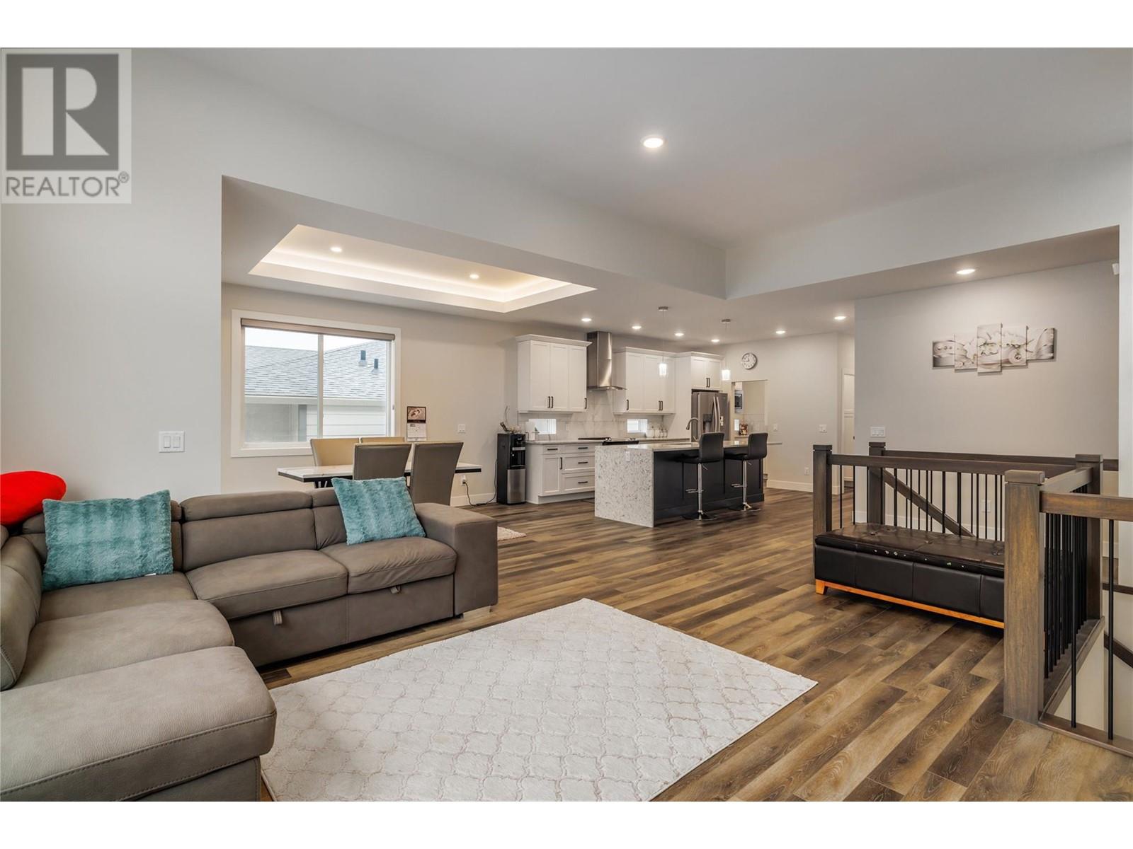 2811 Canyon Crest Drive, West Kelowna, British Columbia  V4T 0E3 - Photo 6 - 10336772