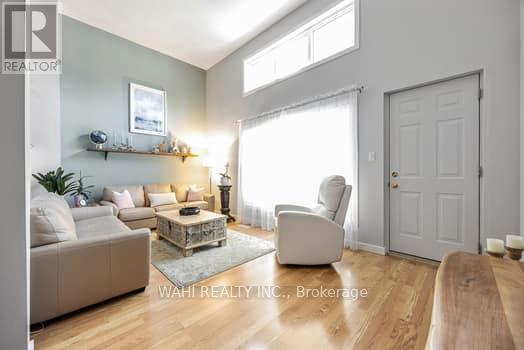 31 - 3175 Kirwin Avenue, Mississauga (Cooksville), Ontario  L5A 3M4 - Photo 1 - W12070249