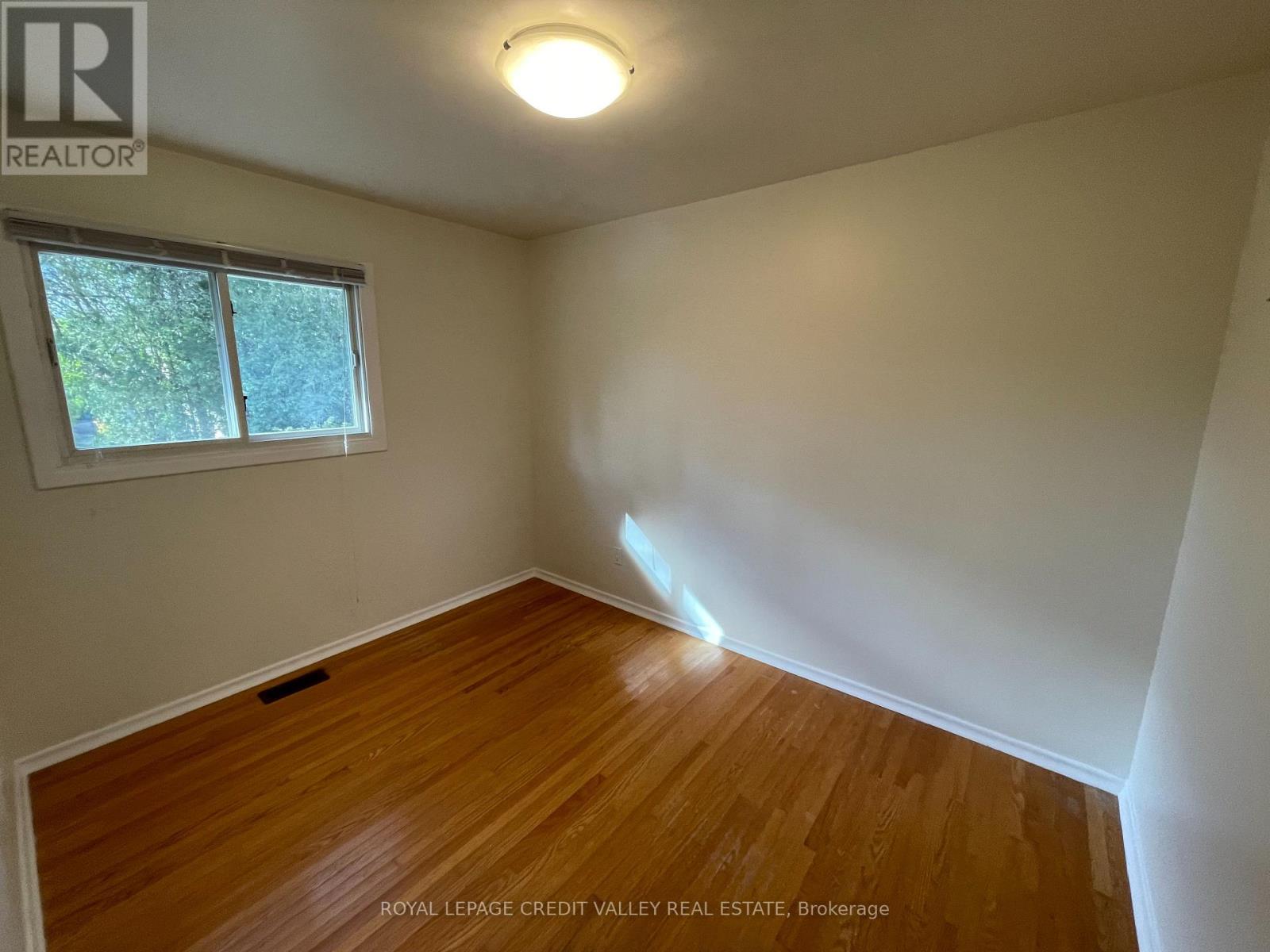 88 Sheridan Street, Guelph (Riverside Park), Ontario  N1E 3T8 - Photo 9 - X12070310