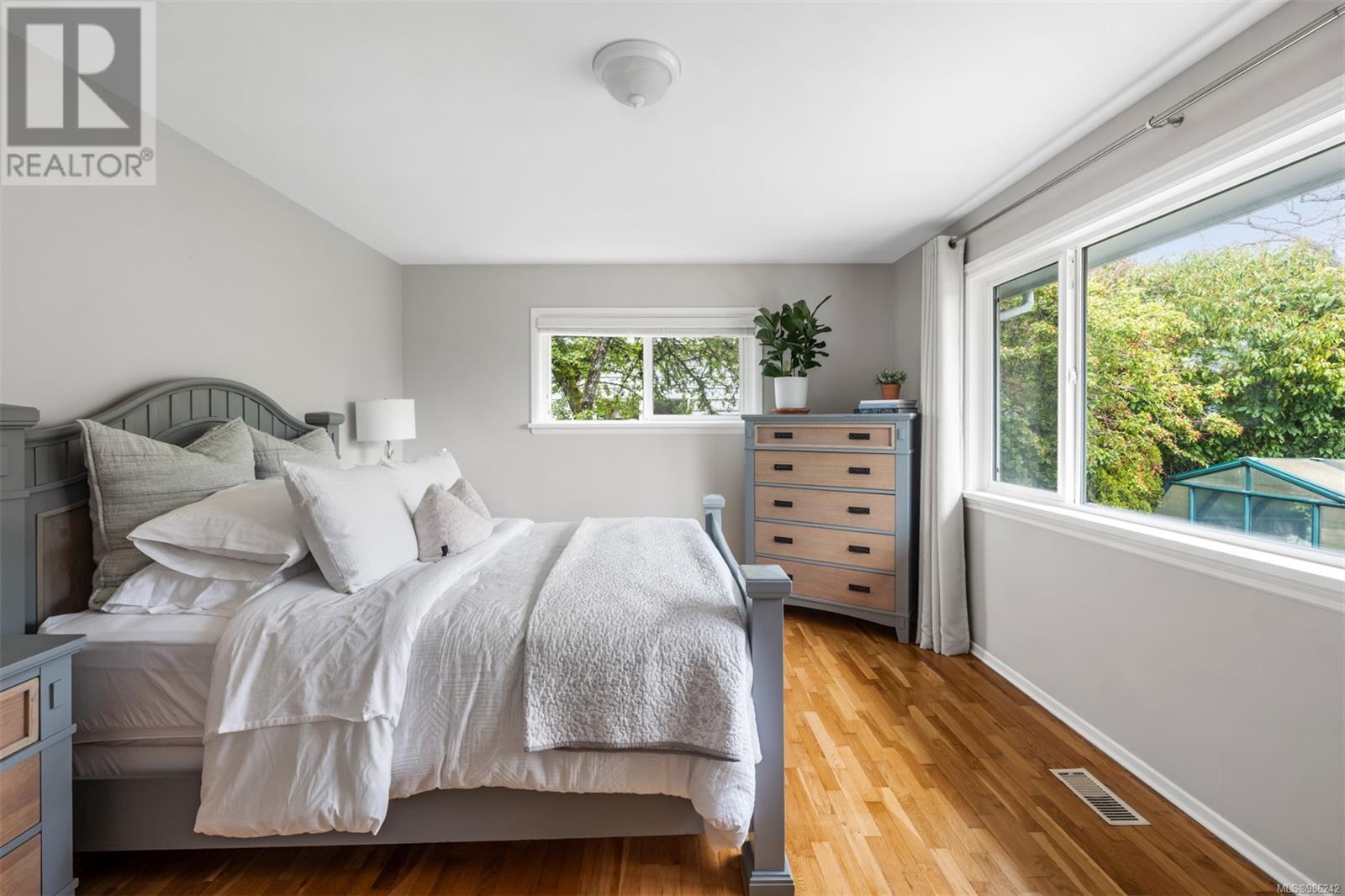 3371 Woodburn Ave, Oak Bay, British Columbia  V8P 5B8 - Photo 18 - 986242