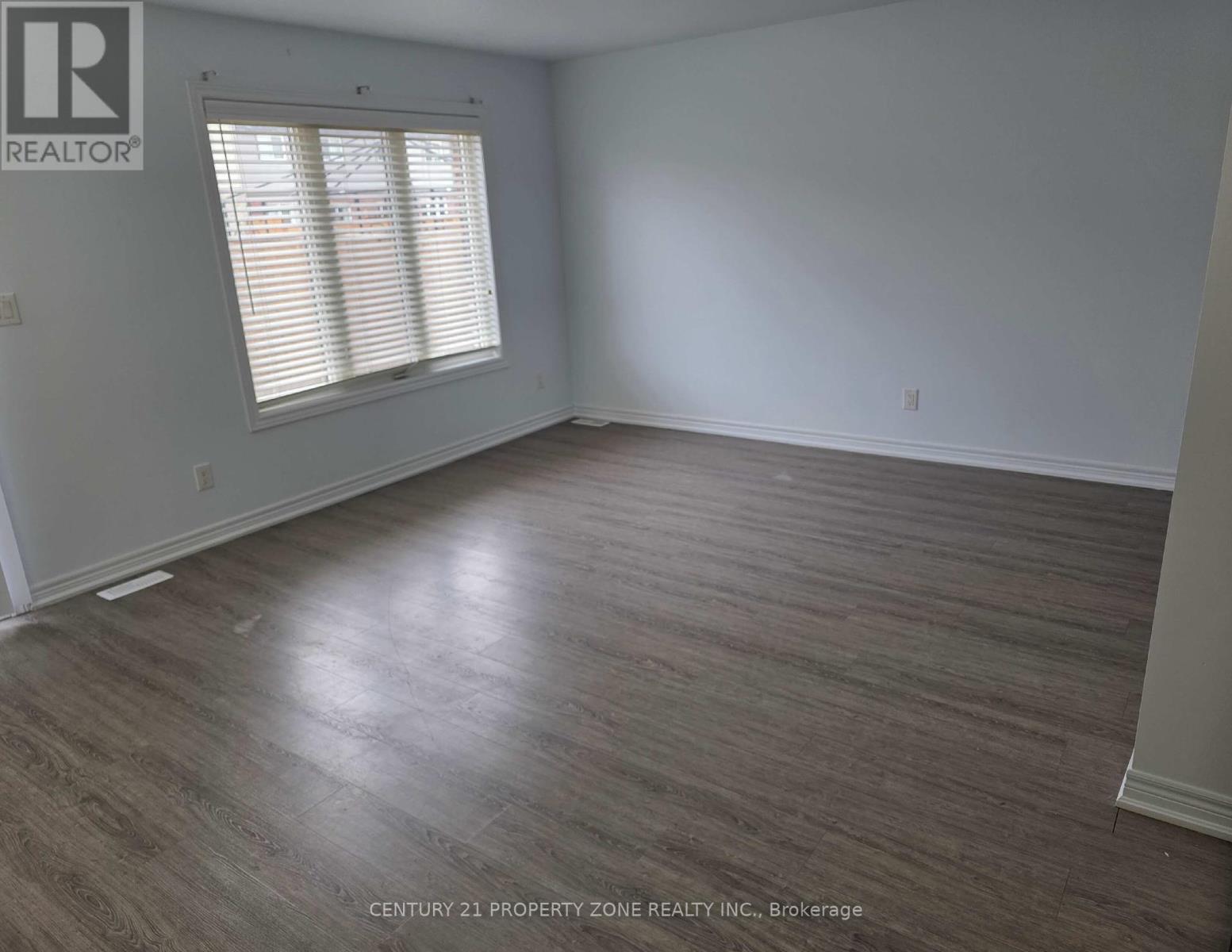 136 Monarch Street, Welland, Ontario  L3C 0G6 - Photo 7 - X12041131
