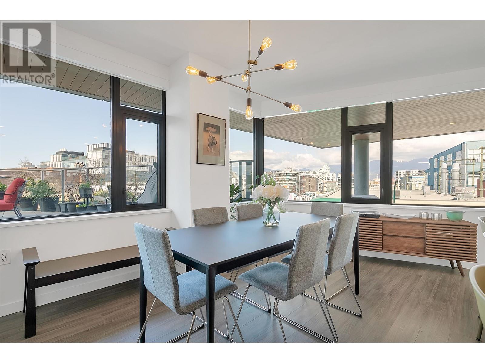 304 210 E 5th Avenue, Vancouver, British Columbia  V5T 0K1 - Photo 2 - R2987855