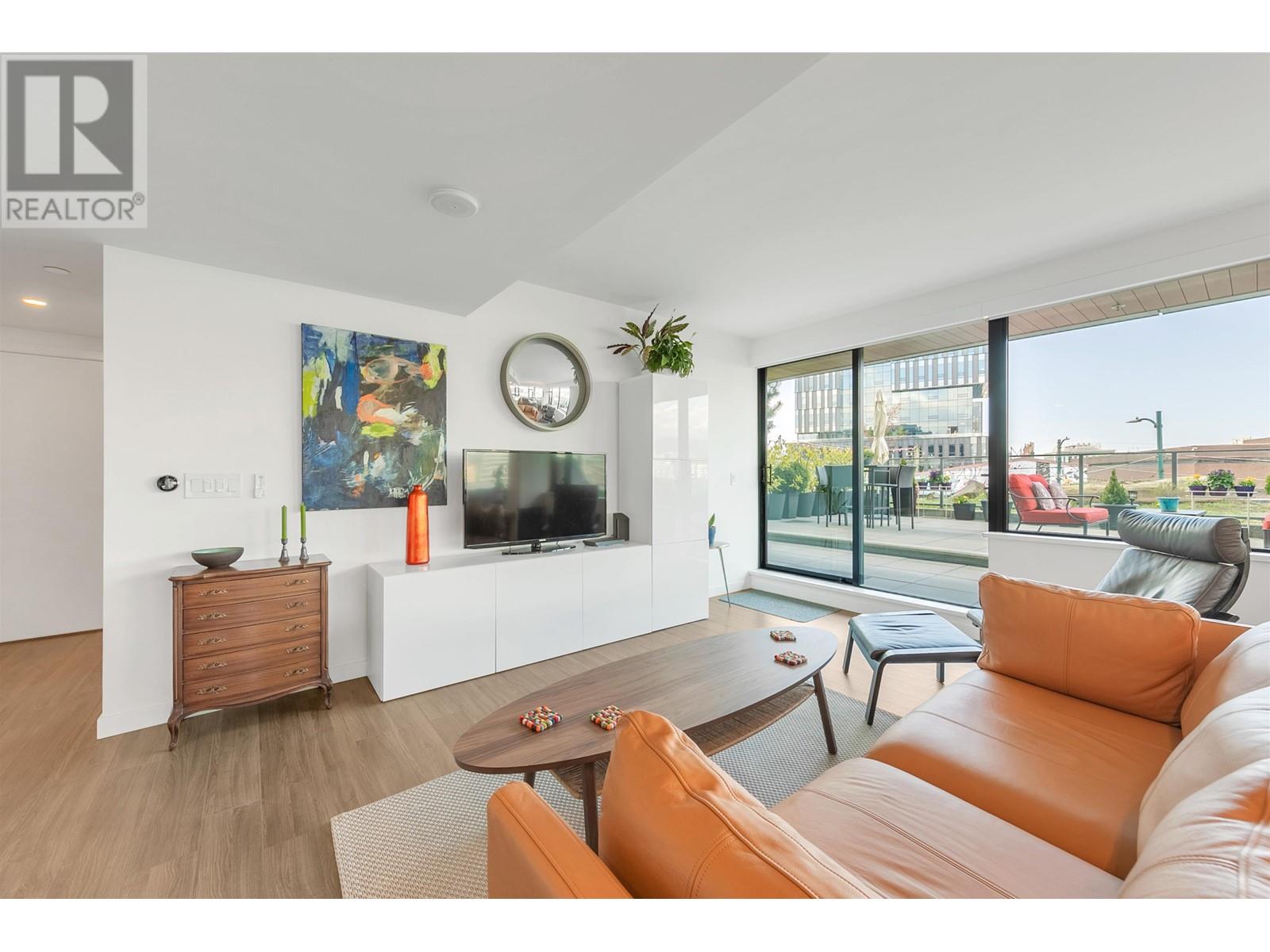 304 210 E 5th Avenue, Vancouver, British Columbia  V5T 0K1 - Photo 4 - R2987855