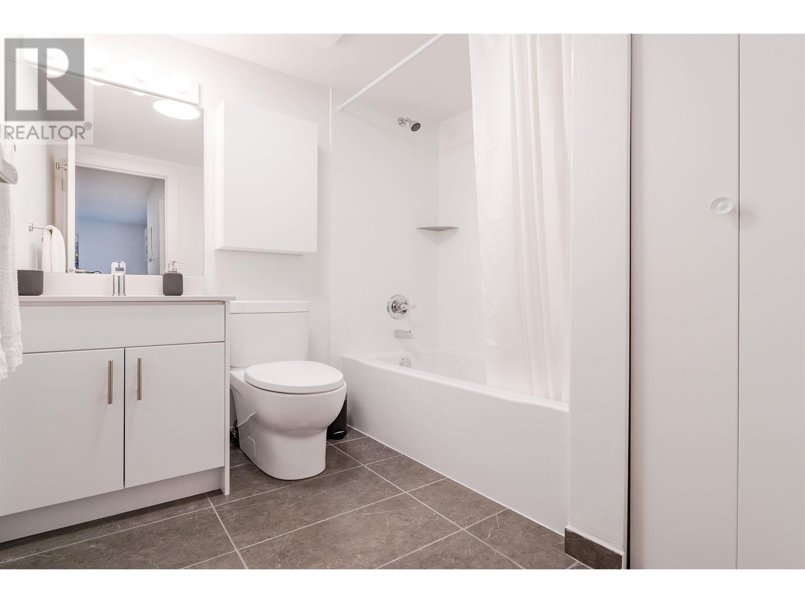 103 8690 Montcalm Street, Vancouver, British Columbia  V6P 4P8 - Photo 17 - R2987883