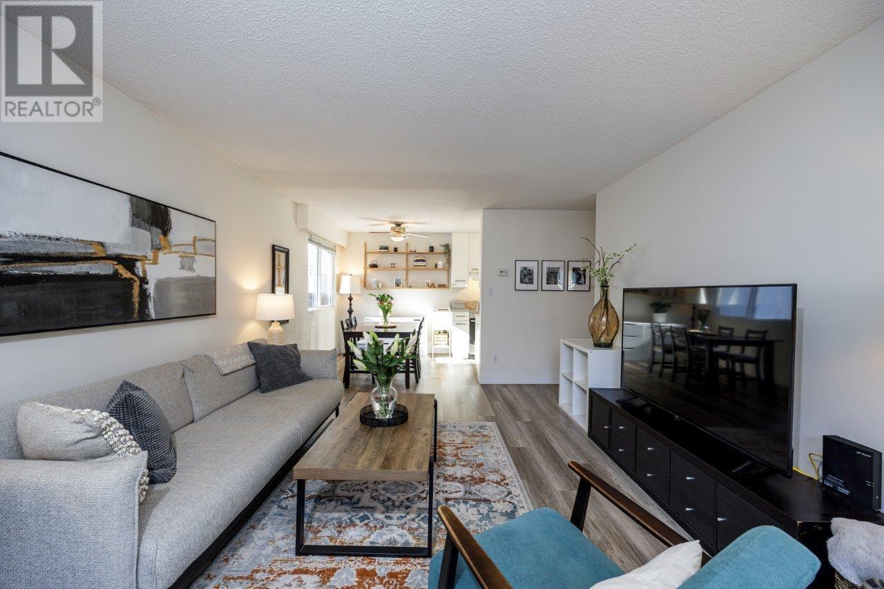 203 270 W 3rd Street, North Vancouver, British Columbia  V7M 1G1 - Photo 5 - R2987895