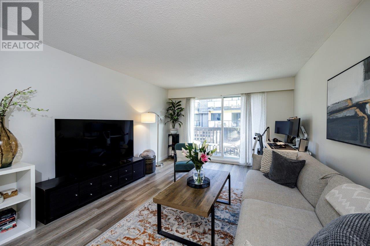 203 270 W 3rd Street, North Vancouver, British Columbia  V7M 1G1 - Photo 7 - R2987895