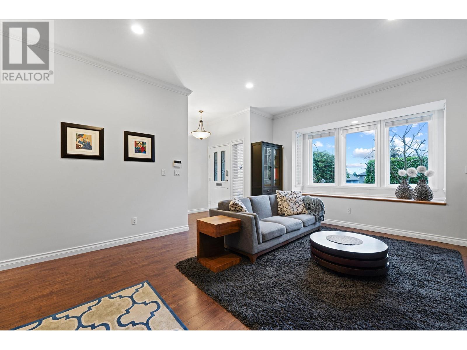320 E 5th Street, North Vancouver, British Columbia  V7L 1L9 - Photo 6 - R2987905