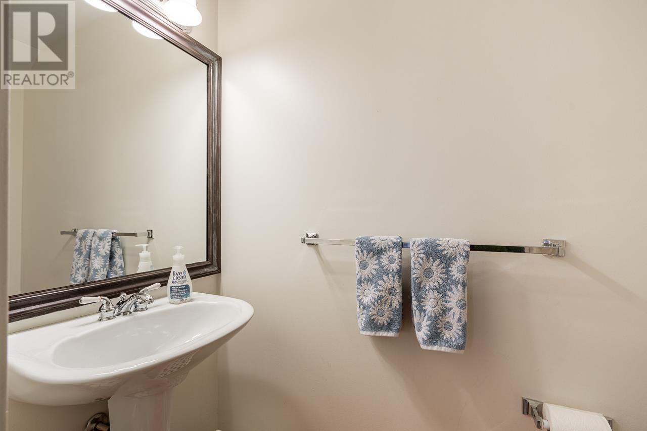 239 600 Park Crescent, New Westminster, British Columbia  V3L 5W1 - Photo 22 - R2987910