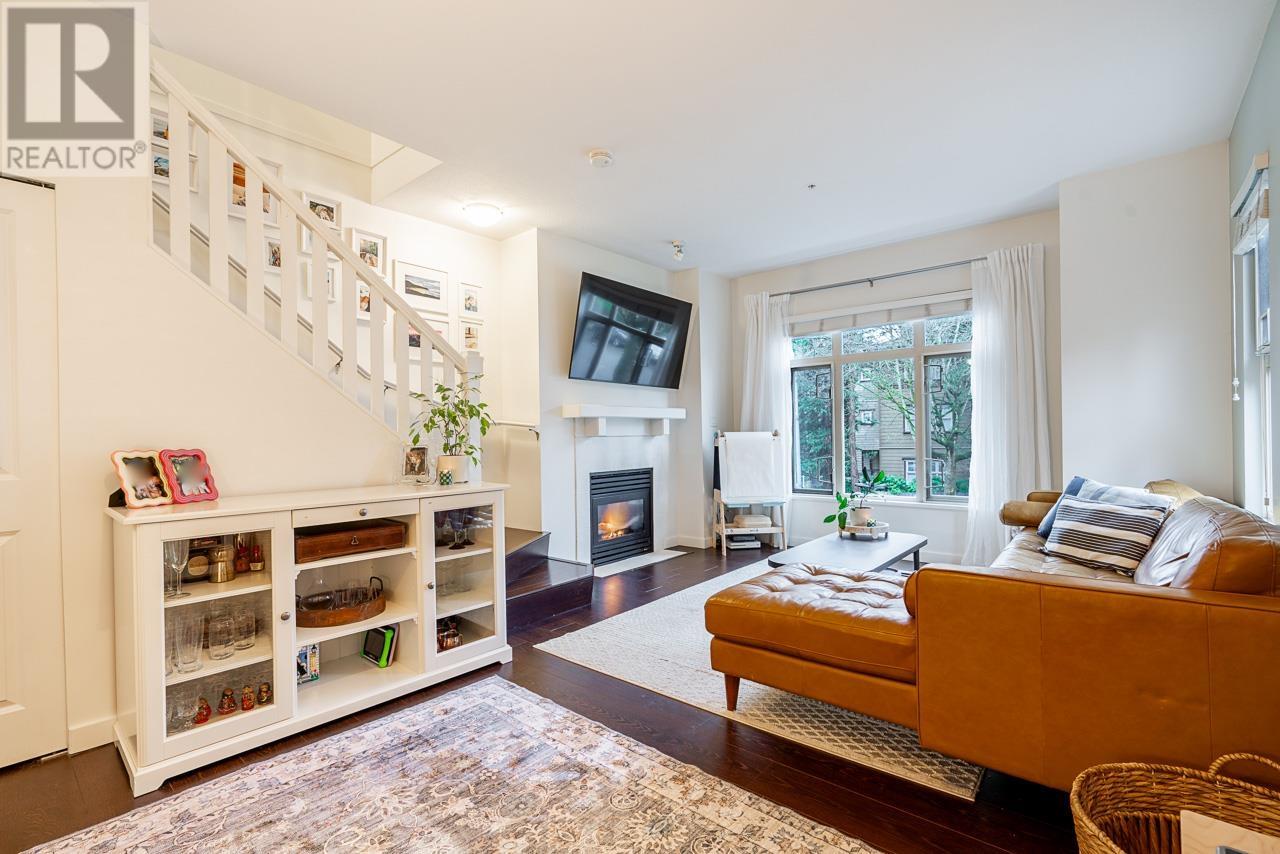 239 600 Park Crescent, New Westminster, British Columbia  V3L 5W1 - Photo 8 - R2987910