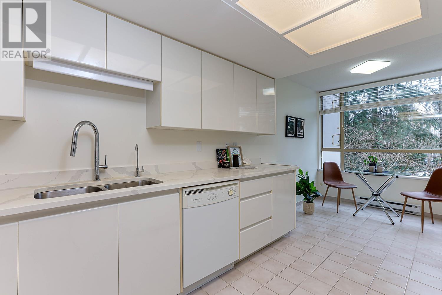 310 1189 Eastwood Street, Coquitlam, British Columbia  V3B 7N5 - Photo 11 - R2987917