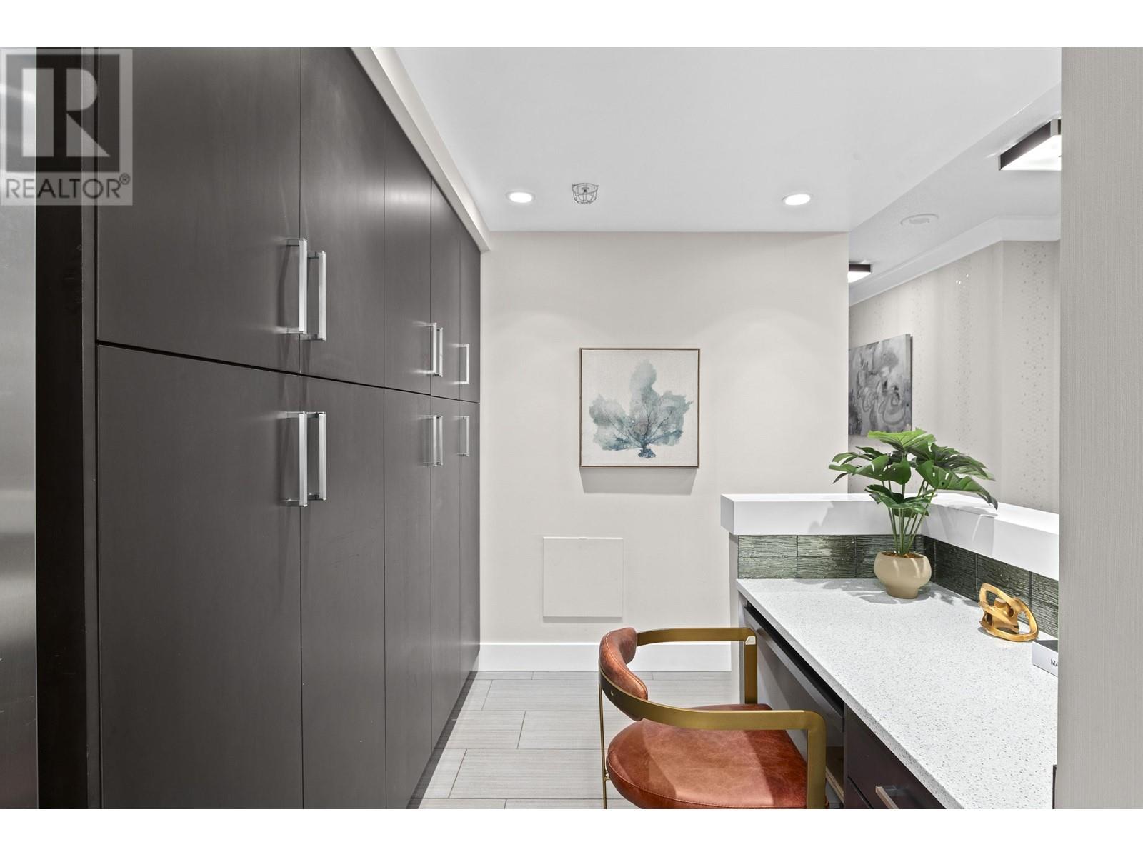 3002 1199 Marinaside Crescent, Vancouver, British Columbia  V6Z 2Y2 - Photo 15 - R2987939