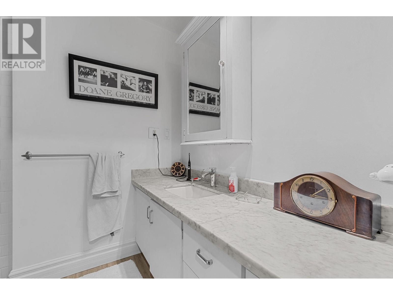 6352 Marine Drive, Burnaby, British Columbia  V3N 2Y3 - Photo 26 - R2987901