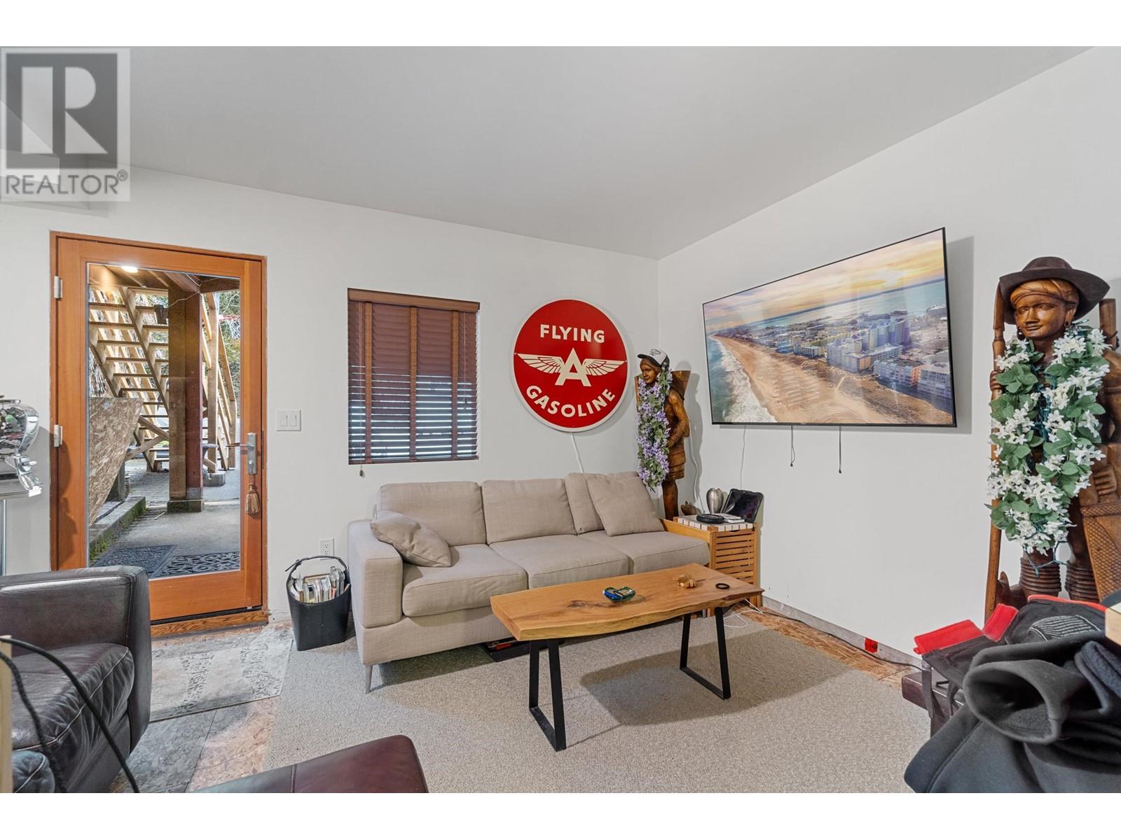 6352 Marine Drive, Burnaby, British Columbia  V3N 2Y3 - Photo 30 - R2987901