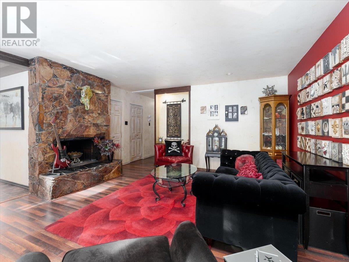 1036 Mountain Highway, North Vancouver, British Columbia  V7J 2L9 - Photo 11 - R2987941