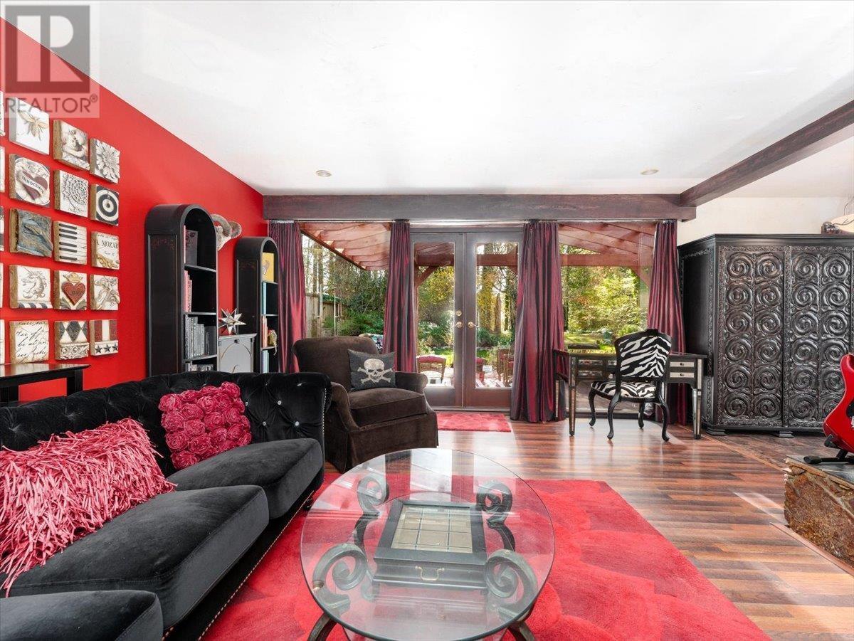 1036 Mountain Highway, North Vancouver, British Columbia  V7J 2L9 - Photo 12 - R2987941