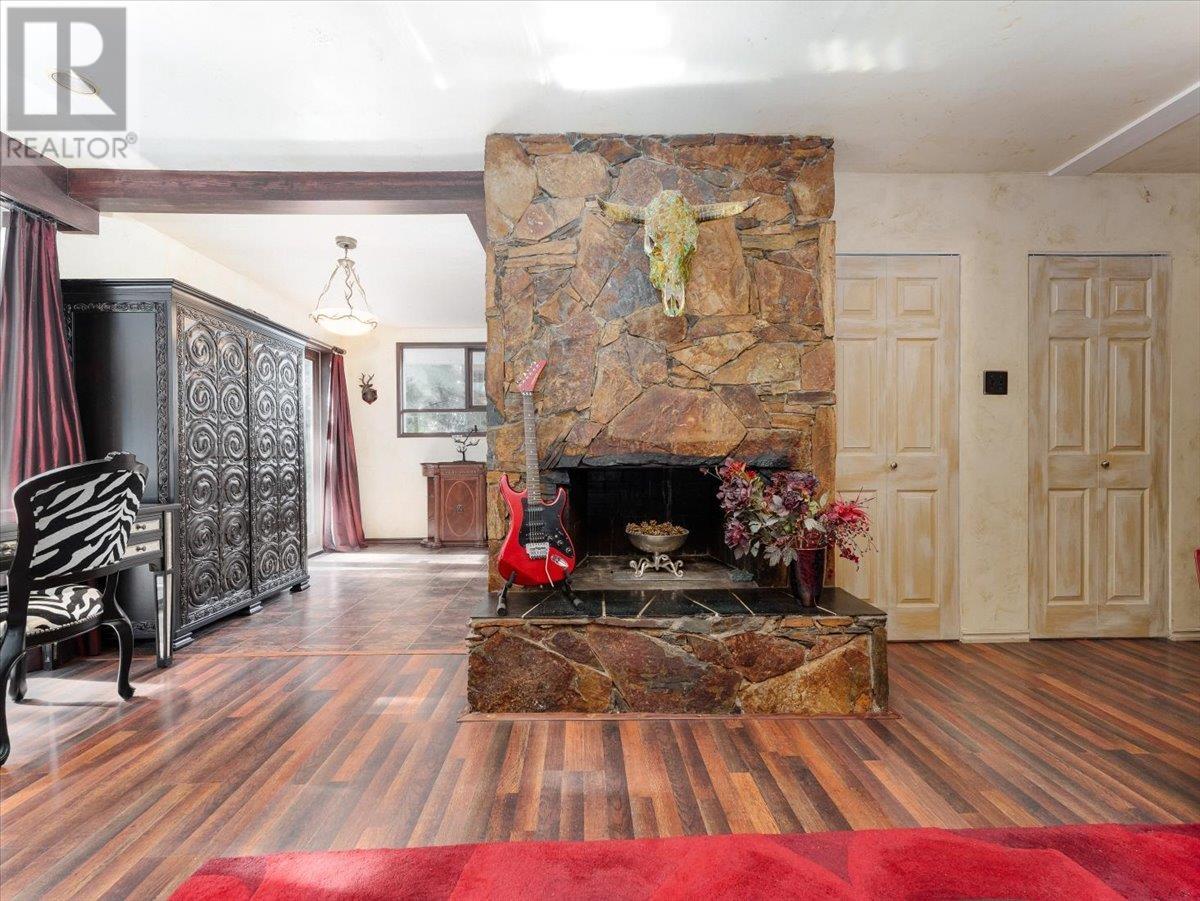 1036 Mountain Highway, North Vancouver, British Columbia  V7J 2L9 - Photo 14 - R2987941