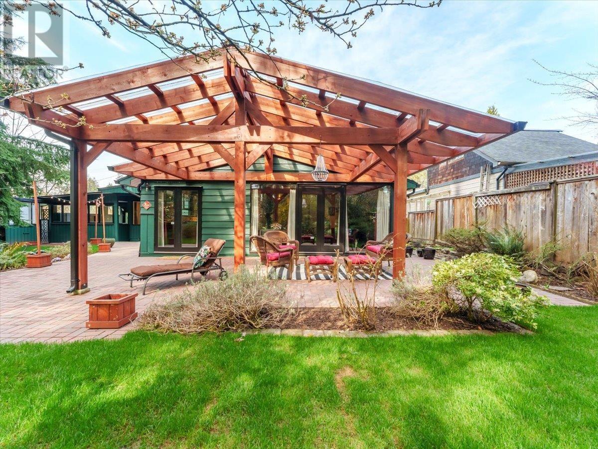 1036 Mountain Highway, North Vancouver, British Columbia  V7J 2L9 - Photo 27 - R2987941