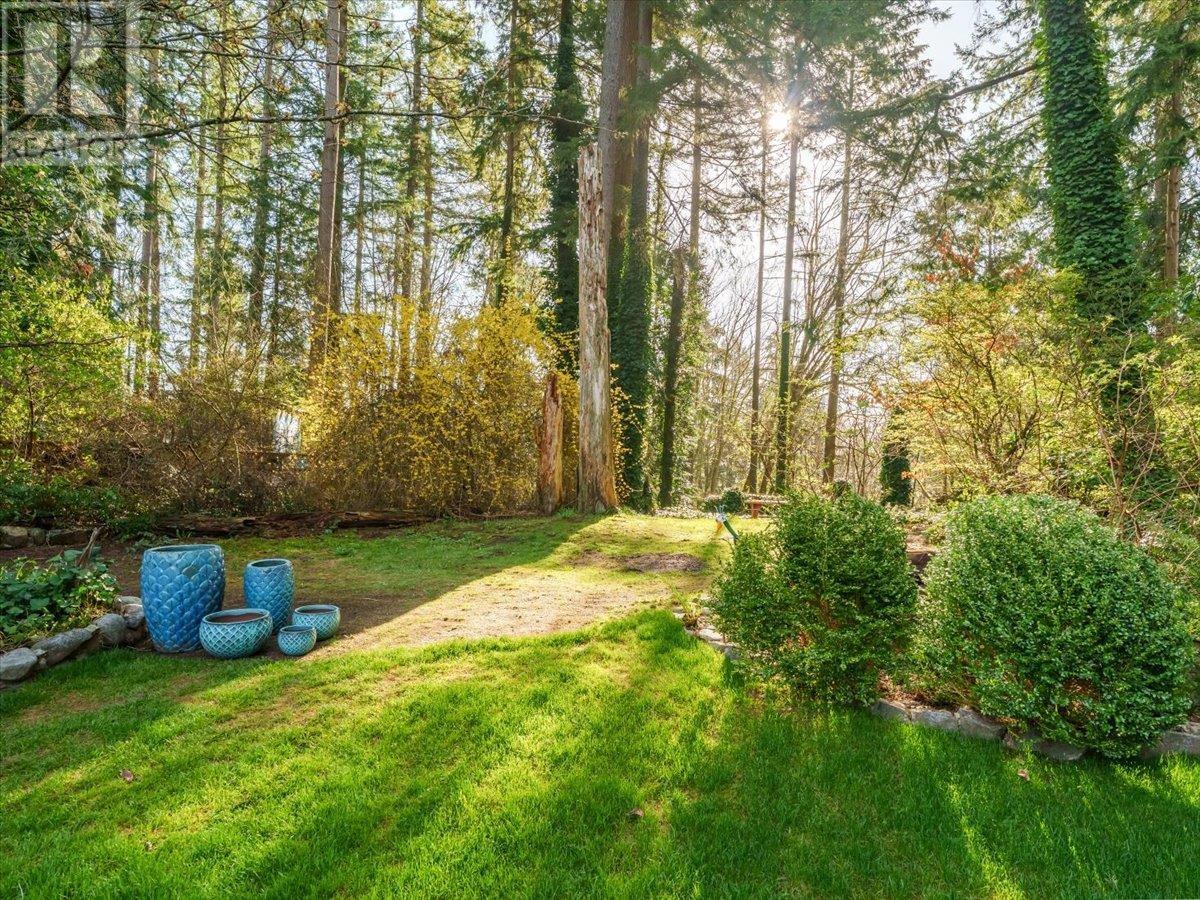 1036 Mountain Highway, North Vancouver, British Columbia  V7J 2L9 - Photo 31 - R2987941