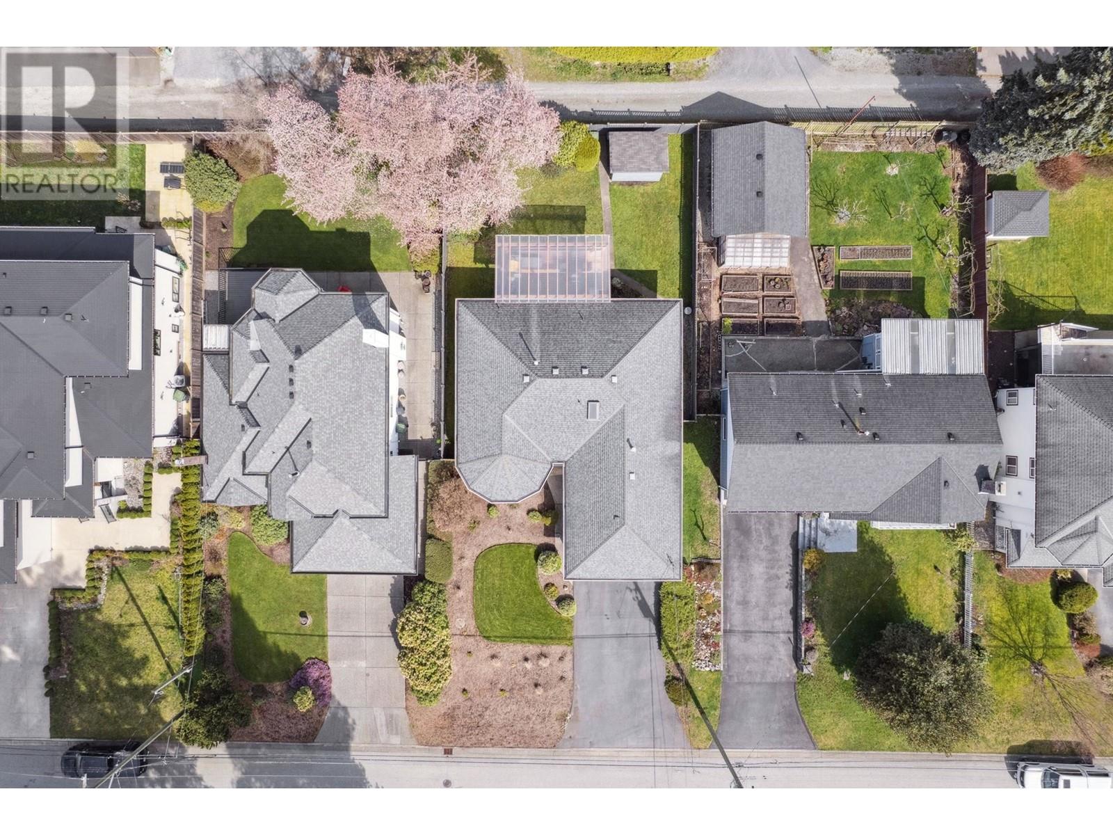 1329 Regan Avenue, Coquitlam, British Columbia  V3J 3B6 - Photo 39 - R2987438