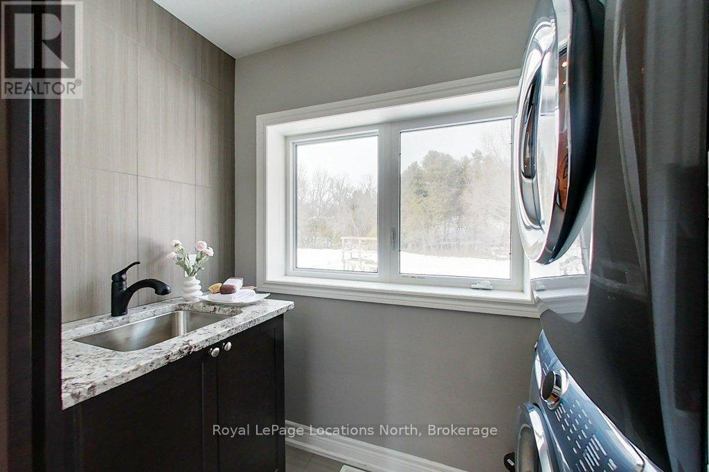 121 Edward Street, Blue Mountains, Ontario  N0H 1J0 - Photo 18 - X12018121