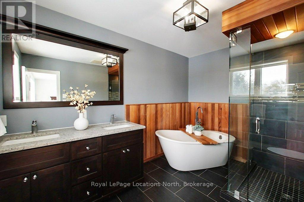 121 Edward Street, Blue Mountains, Ontario  N0H 1J0 - Photo 22 - X12018121