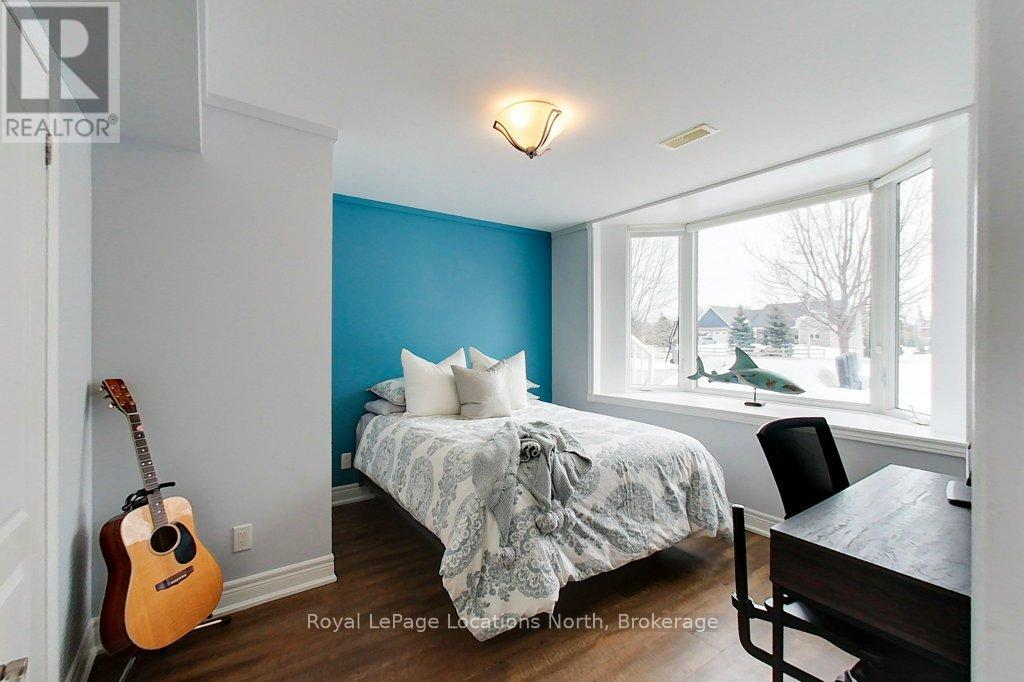 121 Edward Street, Blue Mountains, Ontario  N0H 1J0 - Photo 25 - X12018121