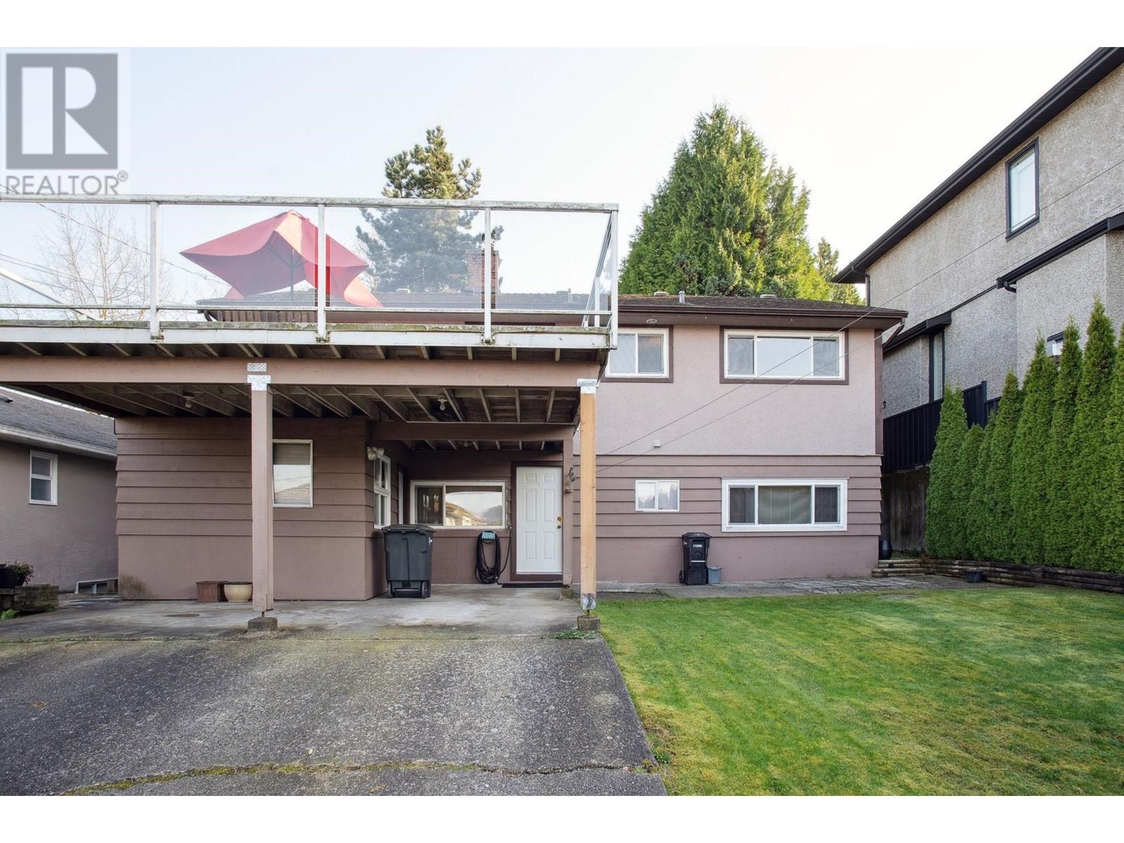9081 Wilberforce Street, Burnaby, British Columbia  V3N 4C5 - Photo 36 - R2986427
