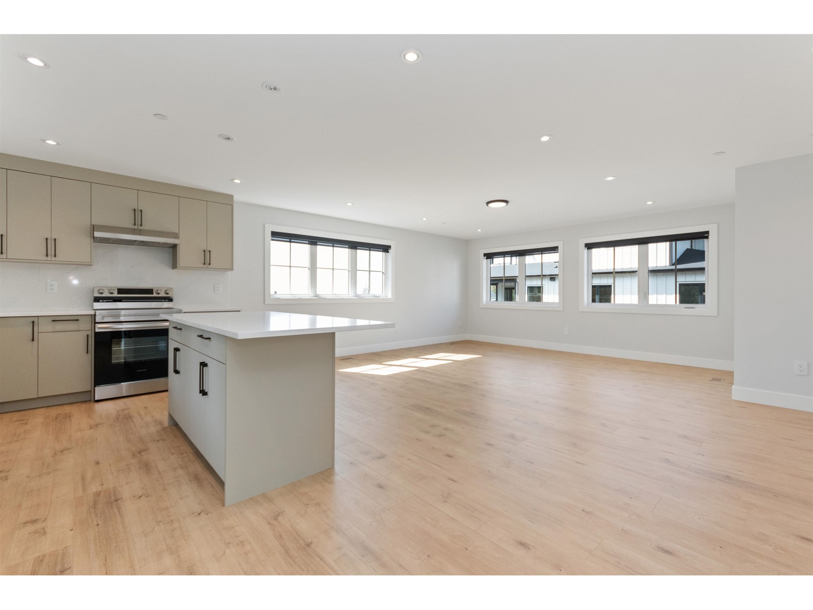 9700 Gough Terrace, Mission, British Columbia  V2V 7E5 - Photo 40 - R2985388