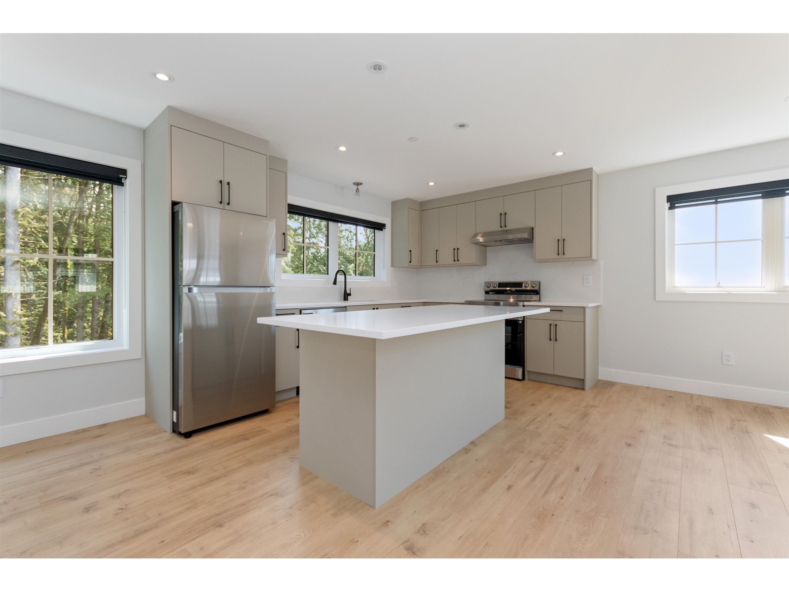 9700 Gough Terrace, Mission, British Columbia  V2V 7E5 - Photo 30 - R2985388
