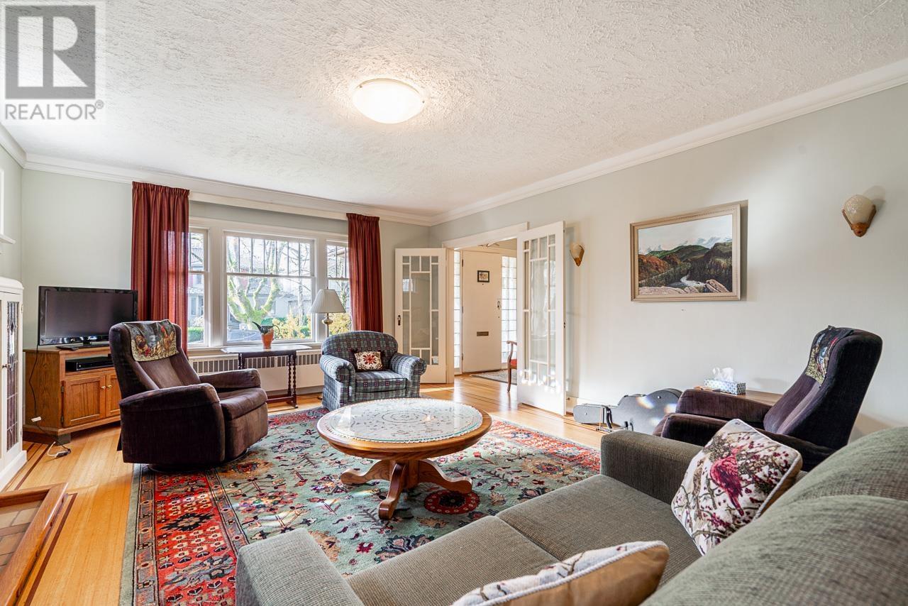 3025 W 11th Avenue, Vancouver, British Columbia  V6K 2M5 - Photo 6 - R2987892