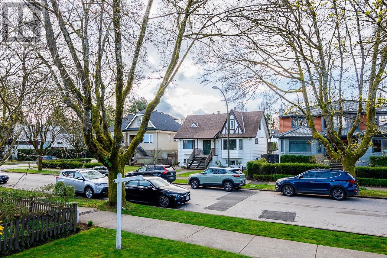 3025 W 11th Avenue, Vancouver, British Columbia  V6K 2M5 - Photo 15 - R2987892