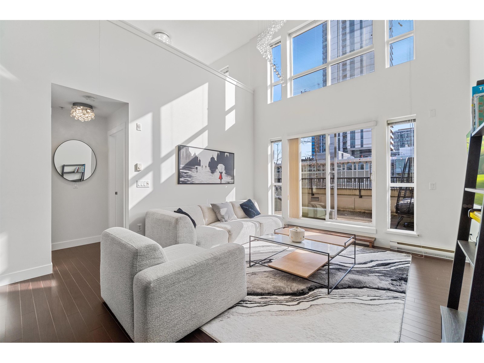 328 9655 KING GEORGE BOULEVARD, Surrey, British Columbia