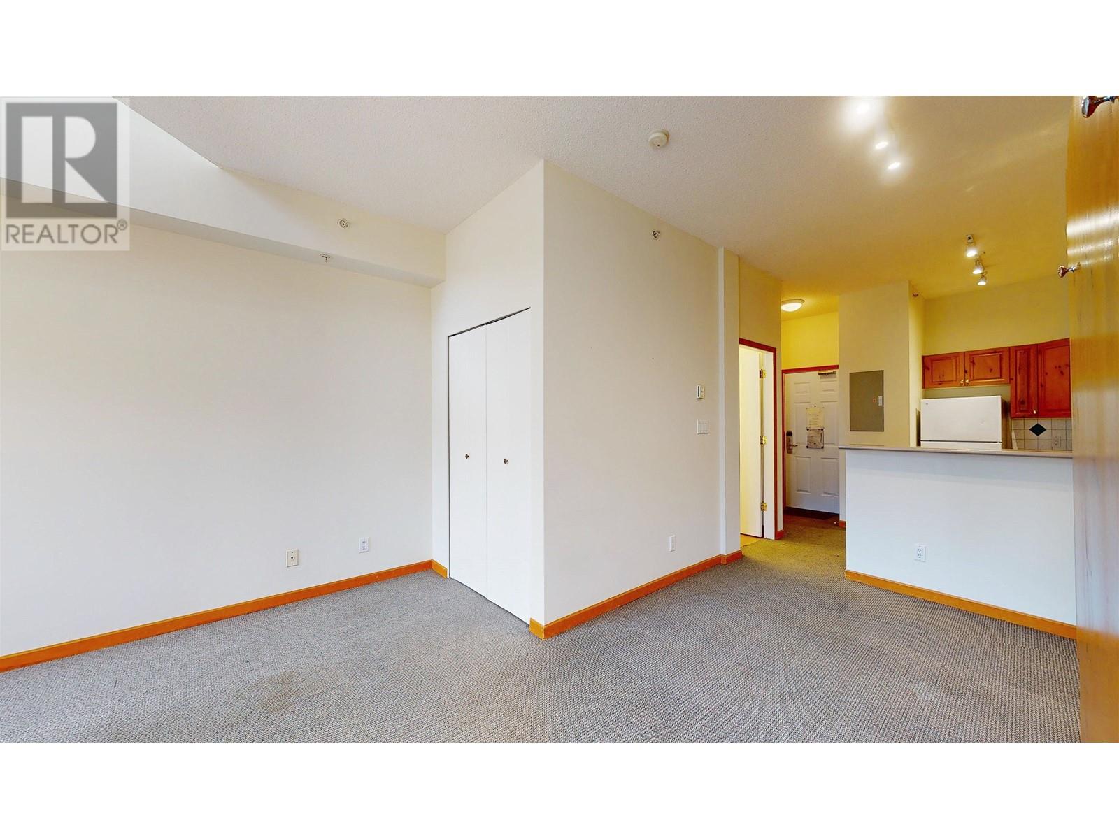 Property at 327 4368 MAIN STREET image 4
