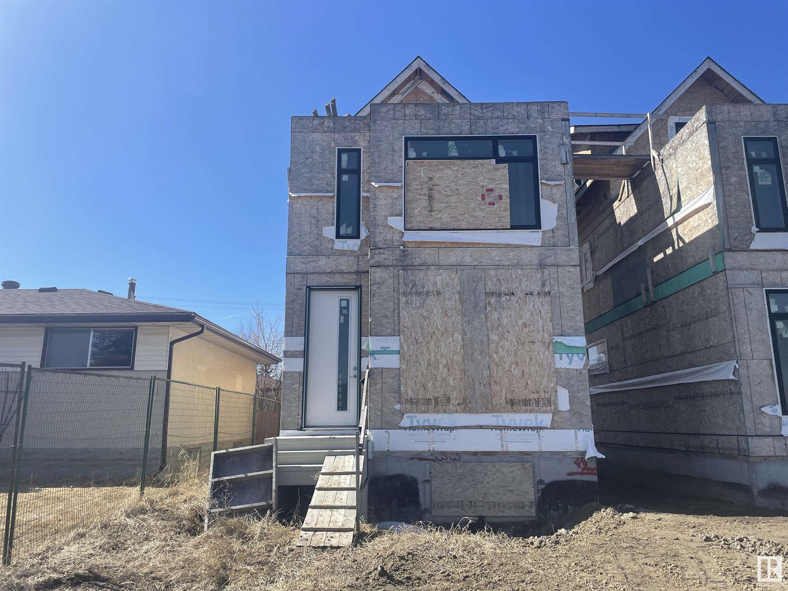 Property at 5412 114B ST NW image 3