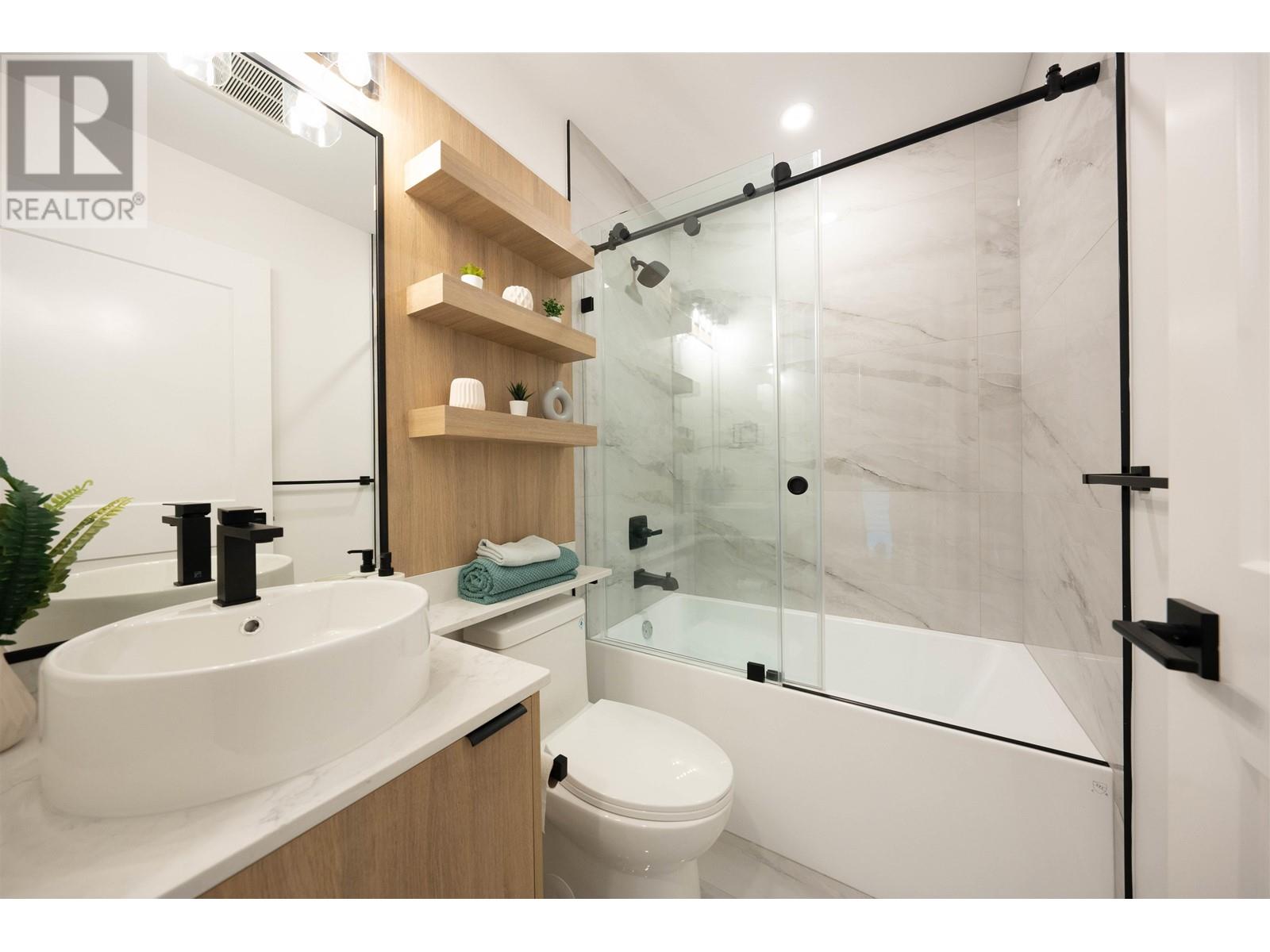848 E 38th Avenue, Vancouver, British Columbia  V5W 1J3 - Photo 10 - R2987871
