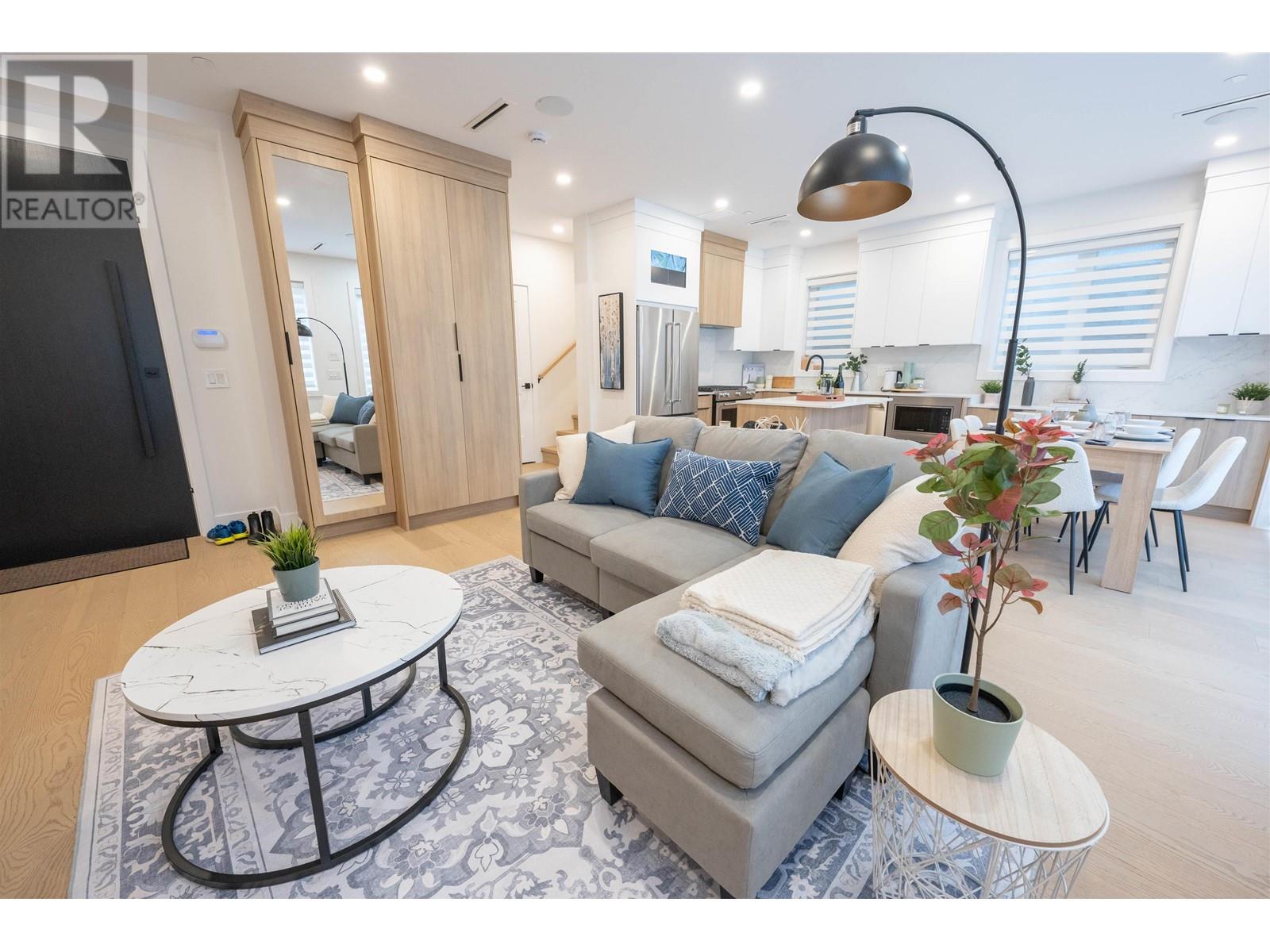 848 E 38th Avenue, Vancouver, British Columbia  V5W 1J3 - Photo 4 - R2987871