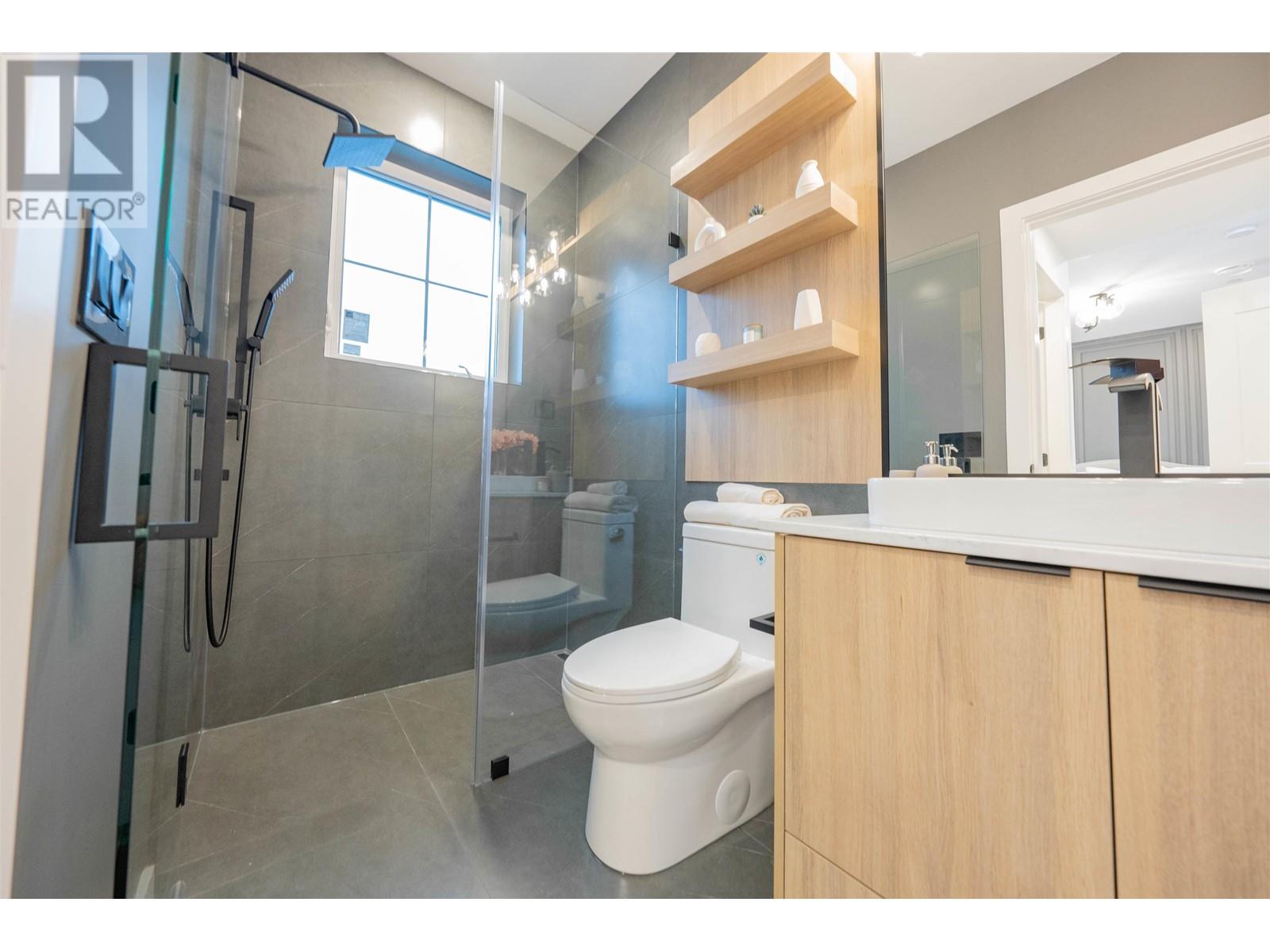 848 E 38th Avenue, Vancouver, British Columbia  V5W 1J3 - Photo 14 - R2987871