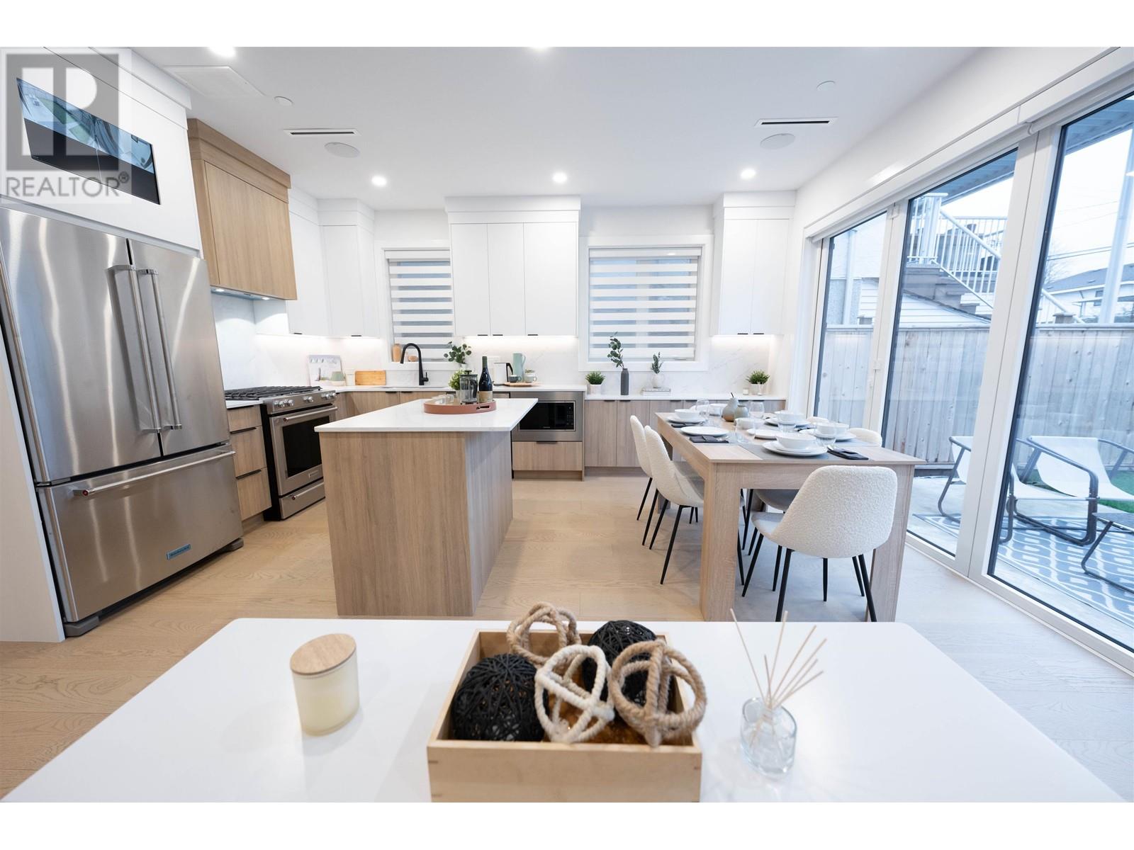 848 E 38th Avenue, Vancouver, British Columbia  V5W 1J3 - Photo 5 - R2987871