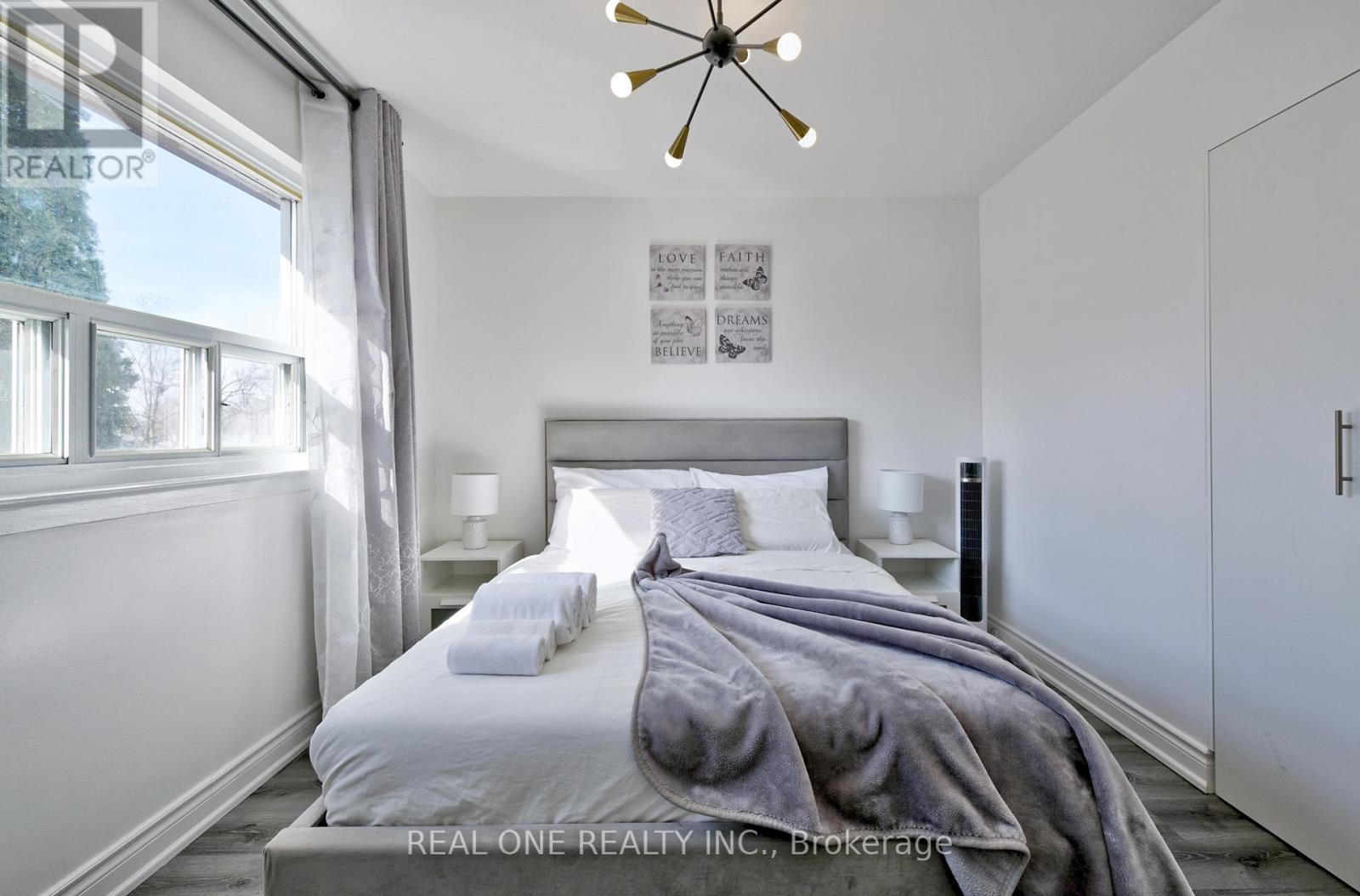62 Glenstroke Drive, Toronto, Ontario  M1S 2Z9 - Photo 19 - E12070443
