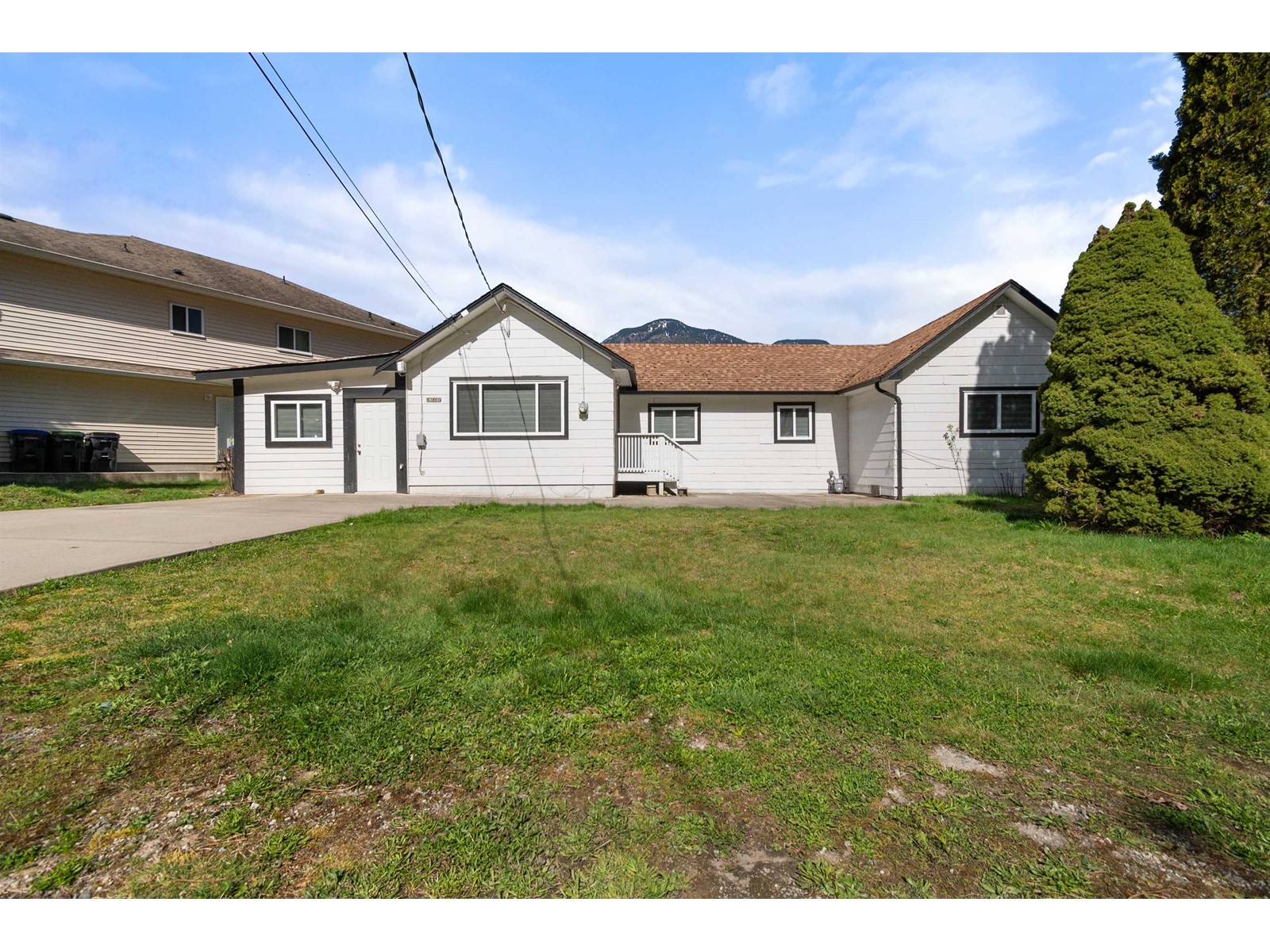 Property at 63865 OLD YALE ROAD image 3