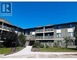 185 Chamberlain Crescent Unit# 215 Tumbler Ridge