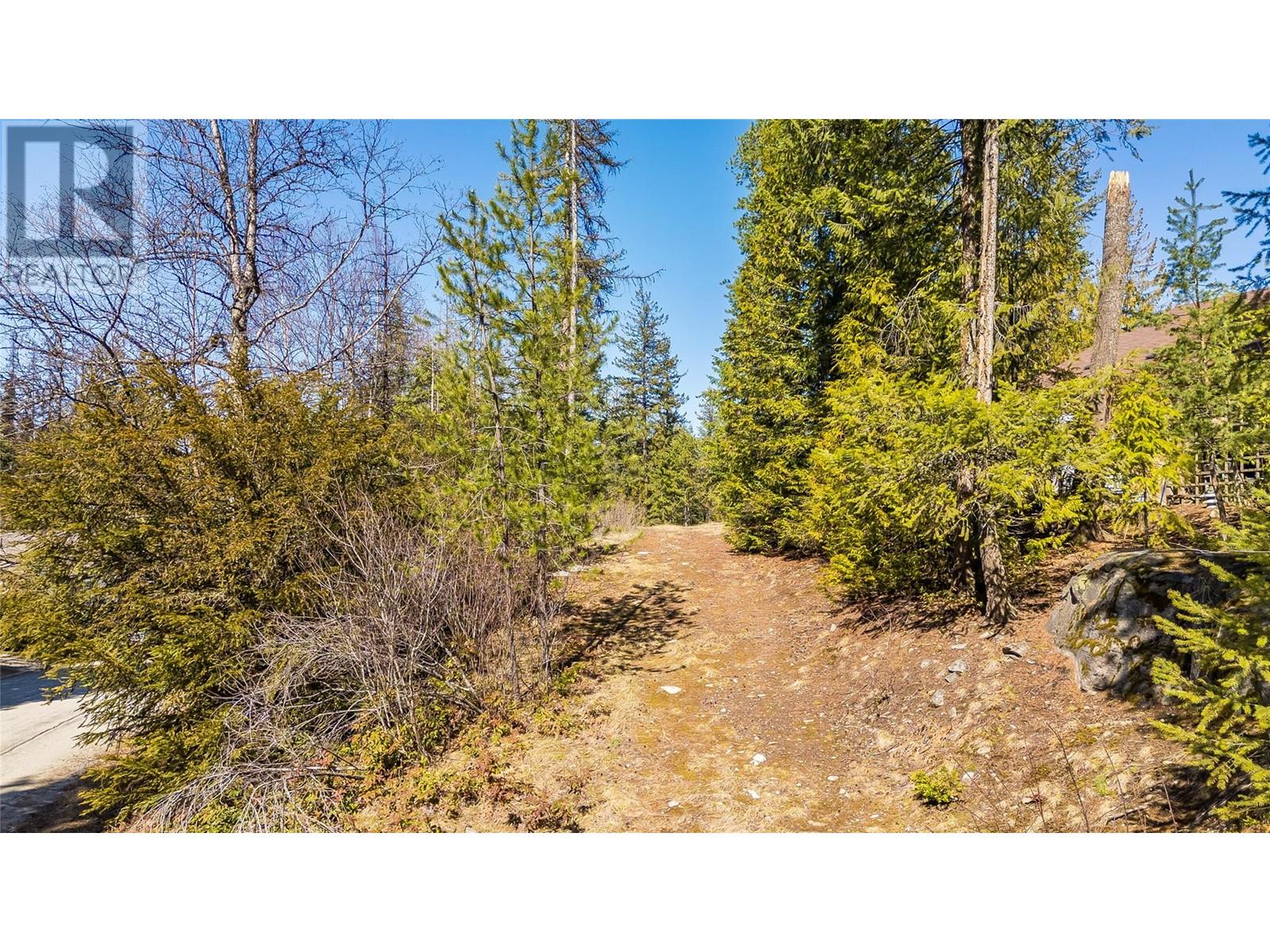 1428 Meadowbrook Drive, Castlegar, British Columbia  V1N 3L9 - Photo 5 - 10342477