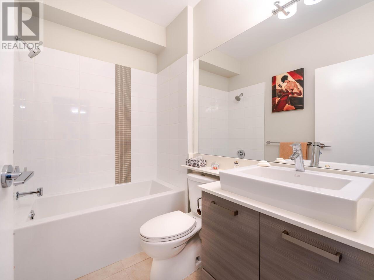 12 6965 Hastings Street, Burnaby, British Columbia  V5B 1S9 - Photo 14 - R2975858
