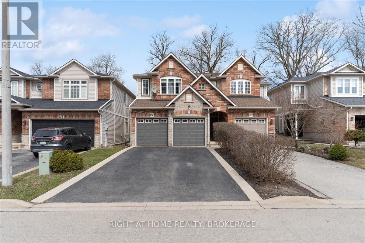 Property at 27 SUNNYCROFT COURT image 1