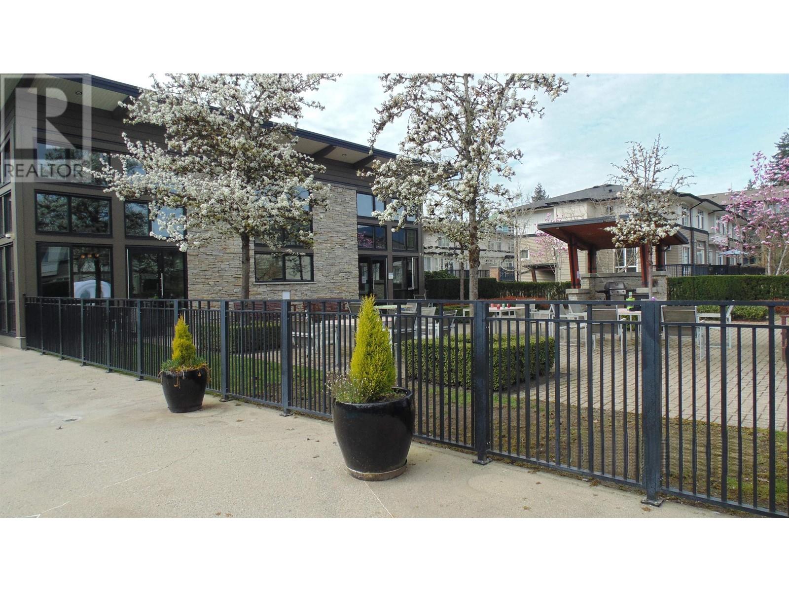 2808 3102 Windsor Gate, Coquitlam, British Columbia  V3B 0J3 - Photo 32 - R2987670