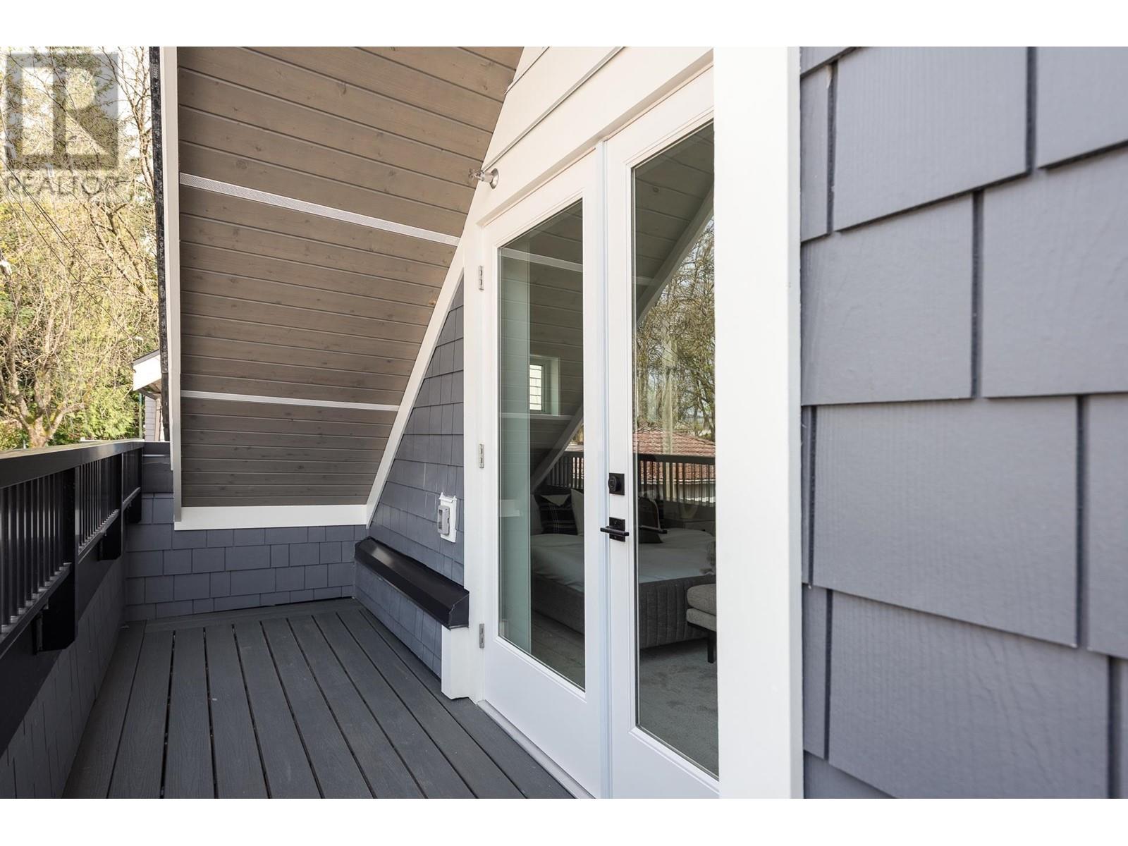 1071 E 22nd Avenue, Vancouver, British Columbia  V5V 1W2 - Photo 15 - R2988002